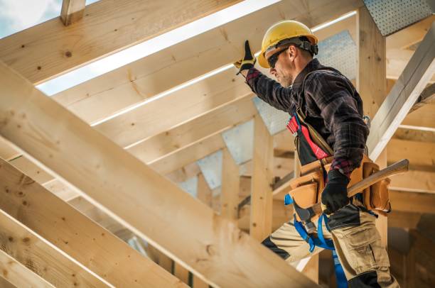 Best Roof Gutter Cleaning  in Weed, CA